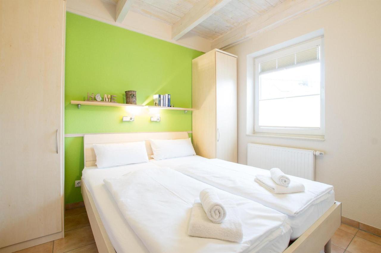 Feriendorf Suedstrand Haus 33 เพลเซอร์ฮาเคิน ภายนอก รูปภาพ